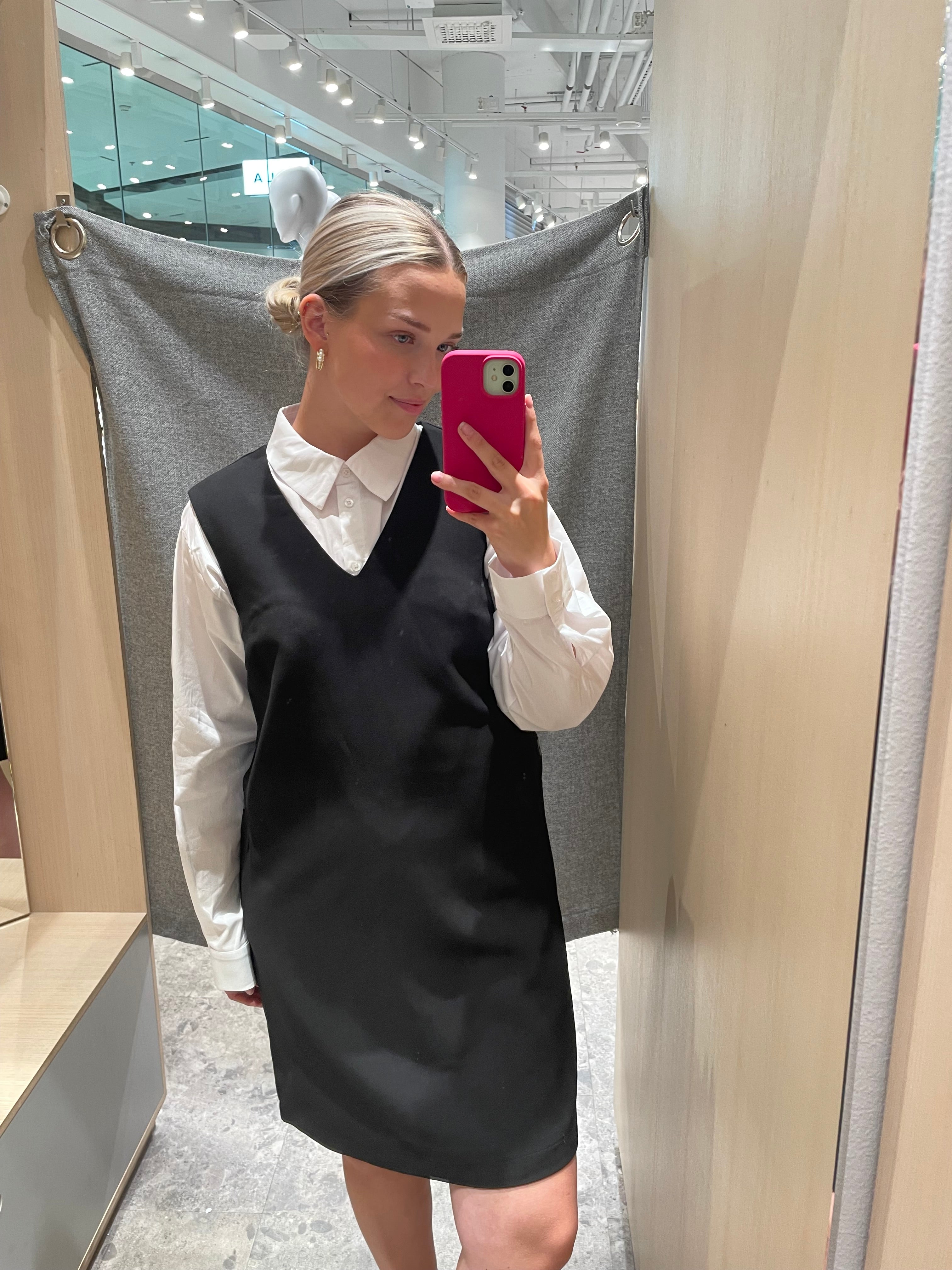 VIDROEM Short Dress - Black Beauty